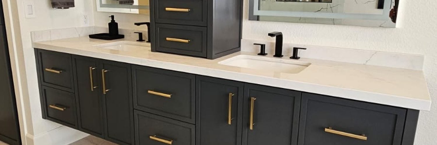 Bathroom cabinets with one long cabinet
